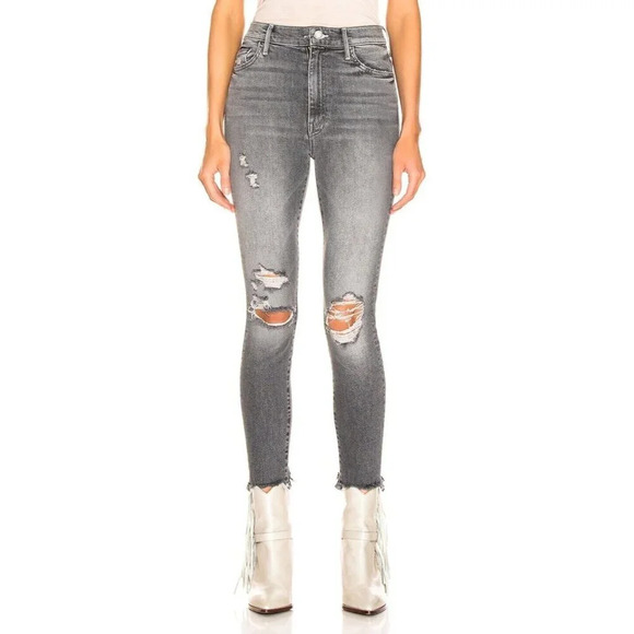 MOTHER Denim - Mother The Swooner Ankle Chew Distressed Jeans in Gray Scene of the Crime 25